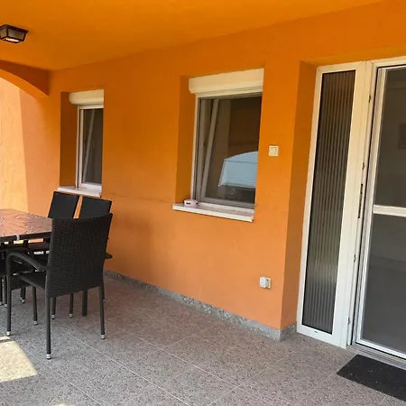 Mediteran Fedett Medences Apartmanhaz Szantod Exterior photo