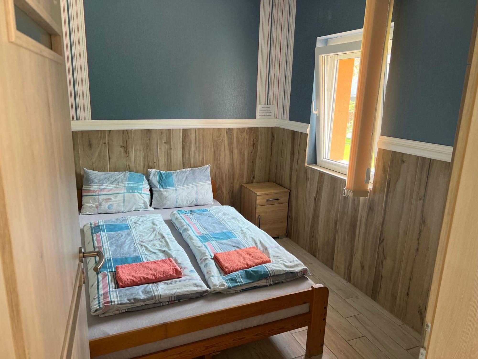 Mediterán Fedett Medencés Apartment Szántód